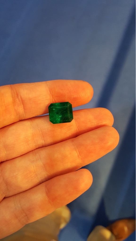 Emerald Radiant 2.04ct